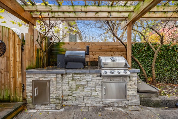 57 Ridge Hill Dr, Toronto, ON