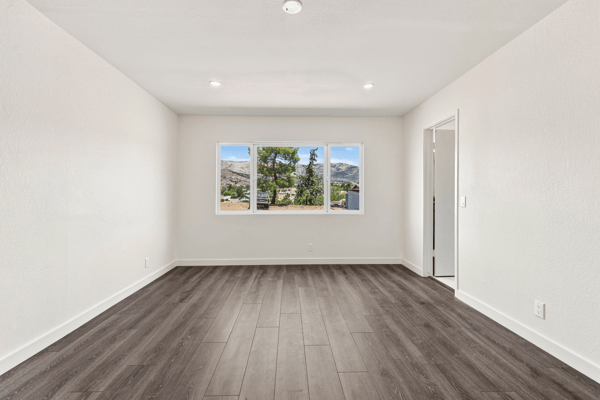4545 Fairlane St, Acton, CA