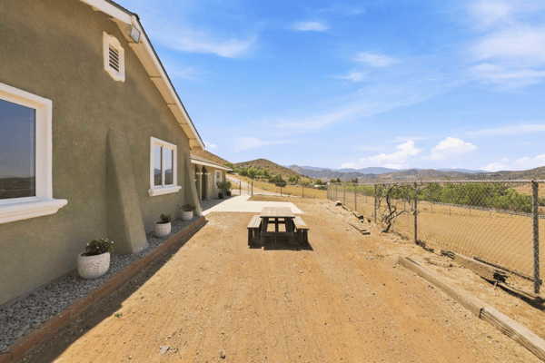 4545 Fairlane St, Acton, CA