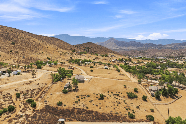 4545 Fairlane St, Acton, CA
