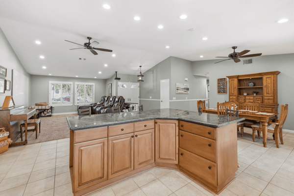 28362 Contessa Ave, Saugus, CA