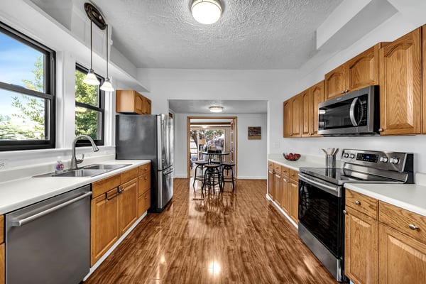 6206 N Denver Ave, Portland, OR