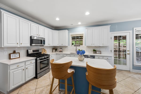 2832 Shady Reach Lane, Charlotte, NC