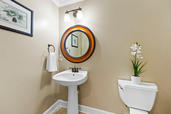 2832 Shady Reach Lane, Charlotte, NC