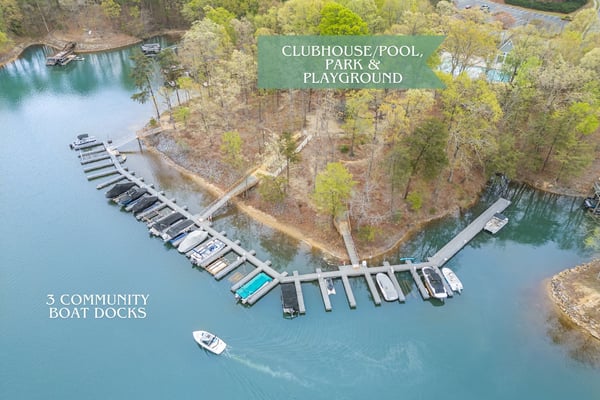 2832 Shady Reach Lane, Charlotte, NC