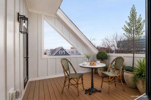 Brighton New Construction: 3BR Townhomes with Private Roof Decks & Parkings + EV