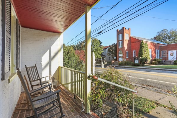 1226 Washington Street, Harpers Ferry, WV
