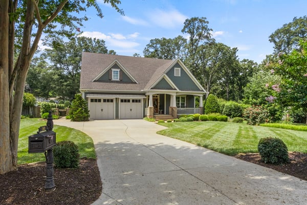 16 Willow Springs Drive, Greenville, SC