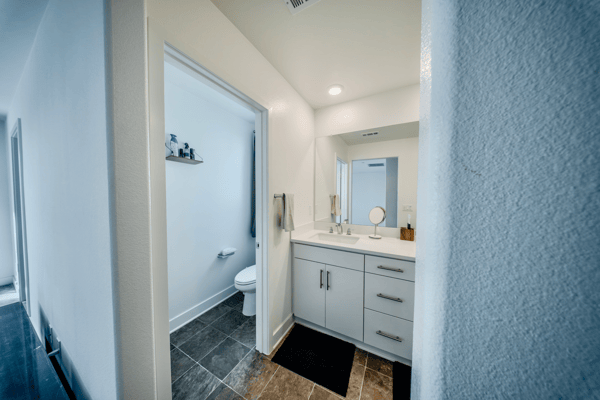 364 CASTAIC WAY, RIALTO, CA