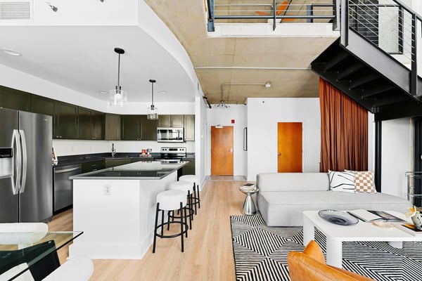 1860 Washington St, 607, Denver, CO