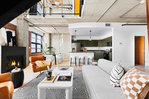 1860 Washington St, 607, Denver, CO