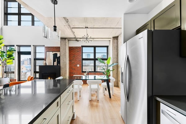 1860 Washington St, 607, Denver, CO