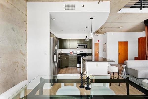 1860 Washington St, 607, Denver, CO