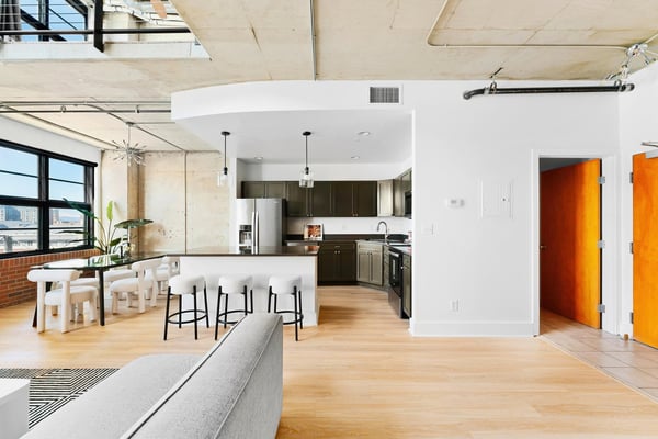 1860 Washington St, 607, Denver, CO
