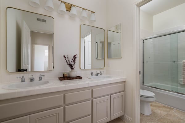 21 Avignon, Newport Coast, CA