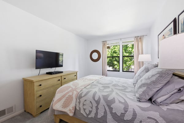 665 Cherry Avenue, Sonoma, CA