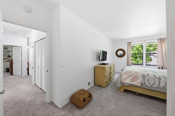 665 Cherry Avenue, Sonoma, CA