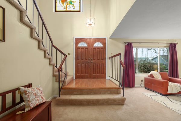 25638 West Camino Vista, Hayward, CA