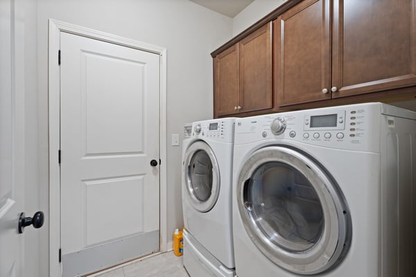 9240 Hollywood Drive, Gainesville, GA