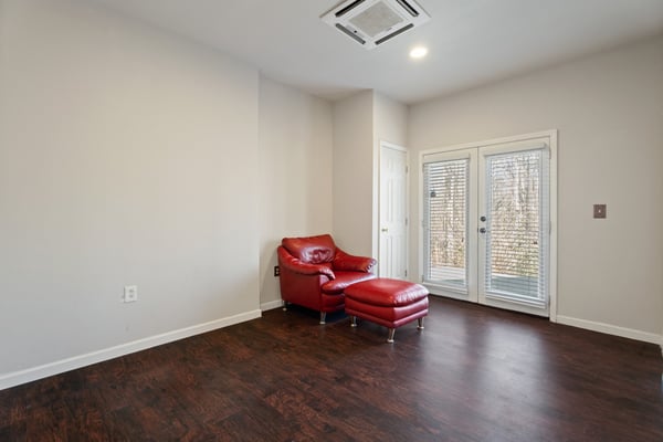 9240 Hollywood Drive, Gainesville, GA