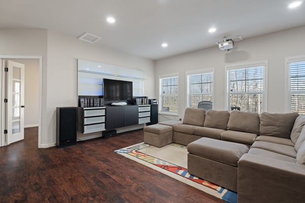 9240 Hollywood Drive, Gainesville, GA