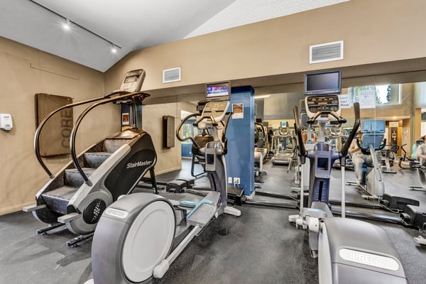 5500 owensmouth ave, 104, los angeles, CA