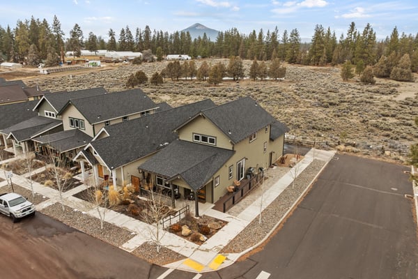 1078 E Black Butte Ave, Sisters, OR