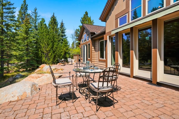 16863 Royal Coachman Drive, Sisters, OR