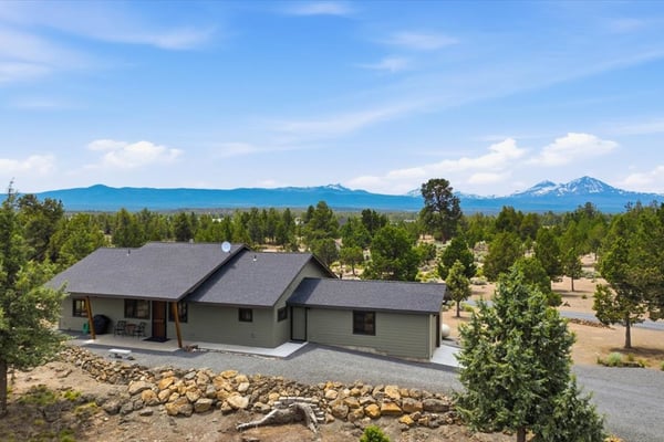 17740 Ox Spur Ct, Bend, OR