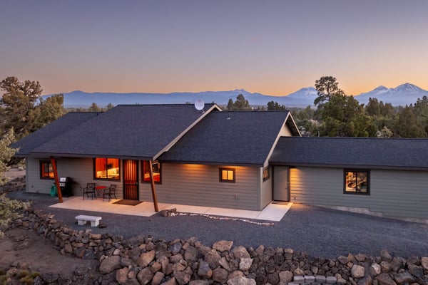 17740 Ox Spur Ct, Bend, OR