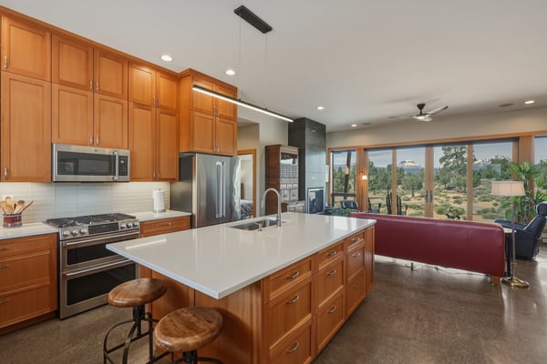 17740 Ox Spur Ct, Bend, OR