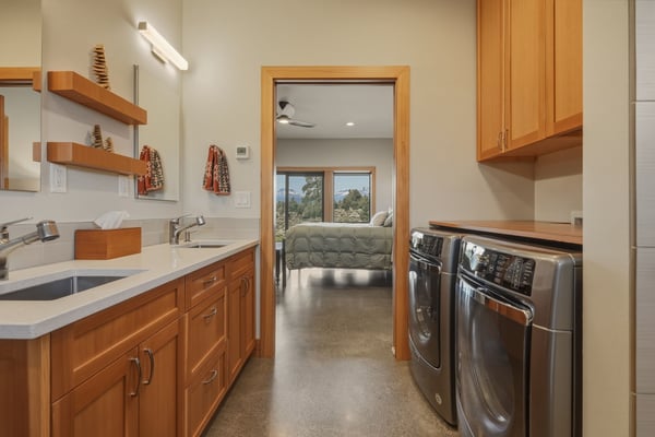 17740 Ox Spur Ct, Bend, OR