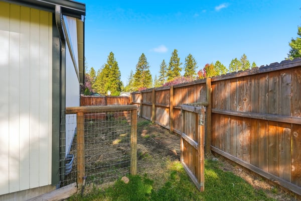 60998 Honkers Lane, Bend, OR