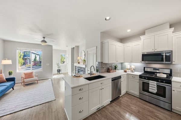 3433 SW 28th Street, Redmond, OR