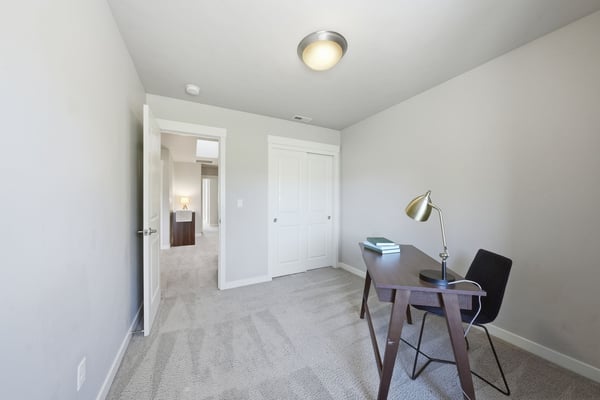 3433 SW 28th Street, Redmond, OR