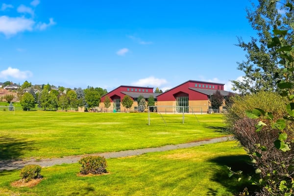 3433 SW 28th Street, Redmond, OR