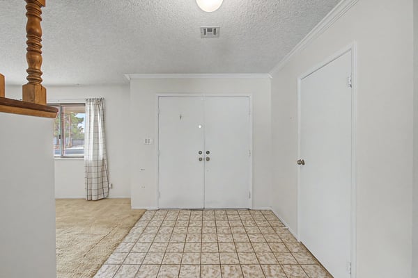 7264 Eldora Ave., Las Vegas, NV