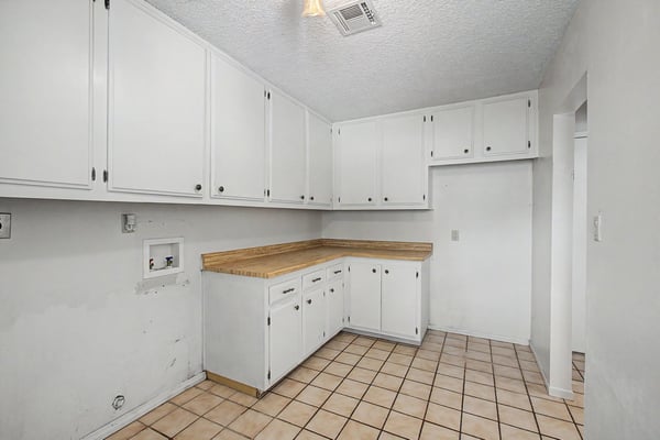 7264 Eldora Ave., Las Vegas, NV