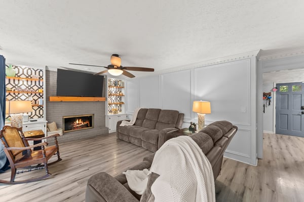 3824 Shawnee Run SW, Lilburn, GA