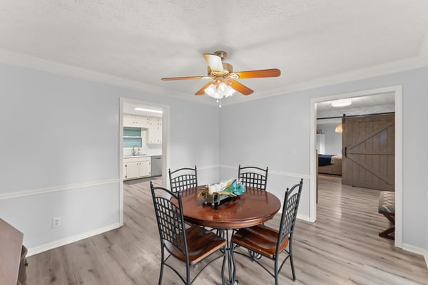 3824 Shawnee Run SW, Lilburn, GA