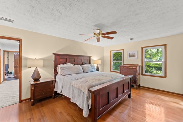 3824 Shawnee Run SW, Lilburn, GA