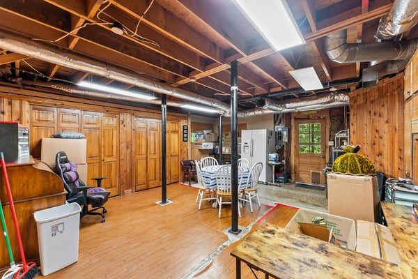 3824 Shawnee Run SW, Lilburn, GA
