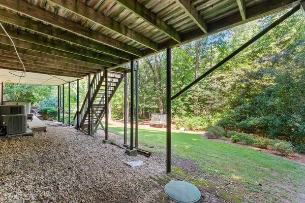3824 Shawnee Run SW, Lilburn, GA