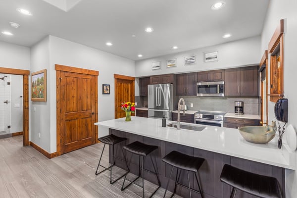 63 Mountain Thunder Drive, 305, Breckenridge, CO