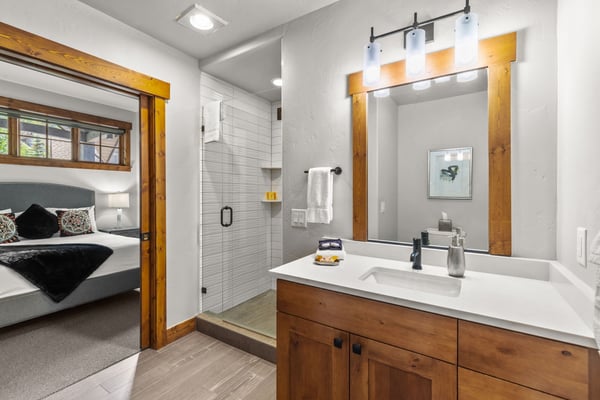 63 Mountain Thunder Drive, 305, Breckenridge, CO