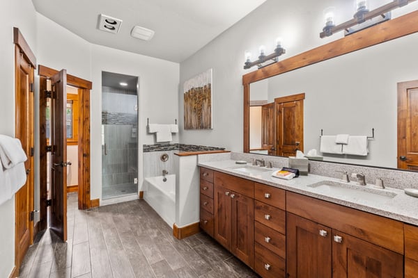 63 Mountain Thunder Drive, 305, Breckenridge, CO