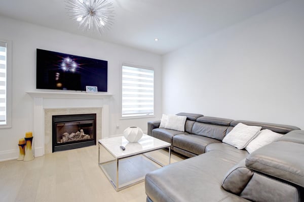 16 Muret Cres, Vaughan, ON