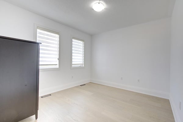 16 Muret Cres, Vaughan, ON