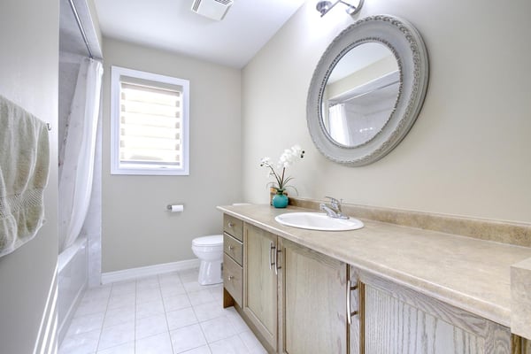 16 Muret Cres, Vaughan, ON