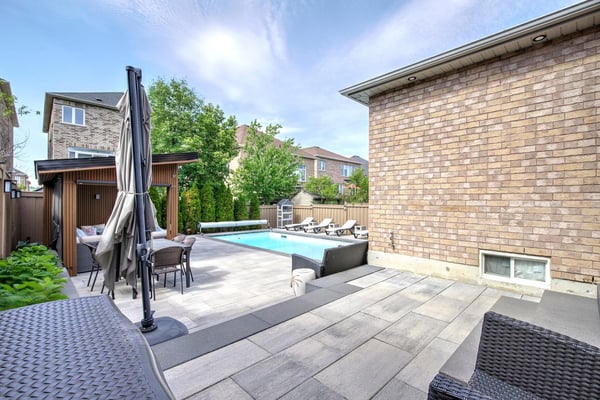 16 Muret Cres, Vaughan, ON